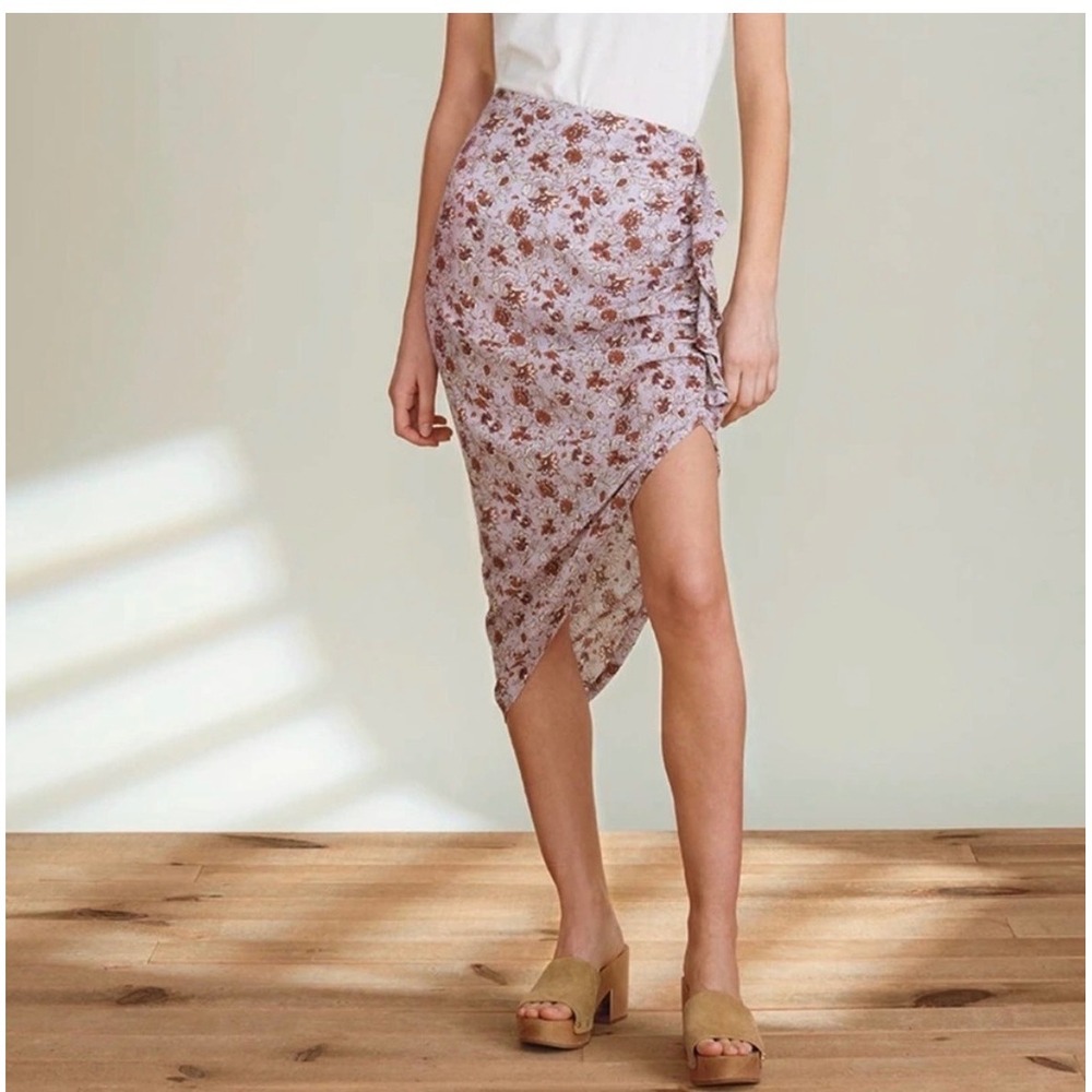 Veronica Beard Hazel Skirt in Lavender‎ Multi Floral XS